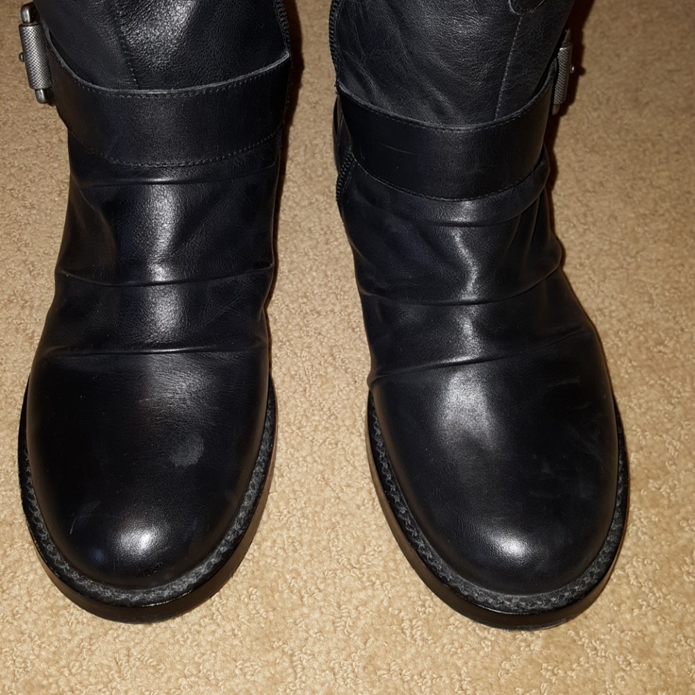 BCBG BOOTS - Picture 5 of 7